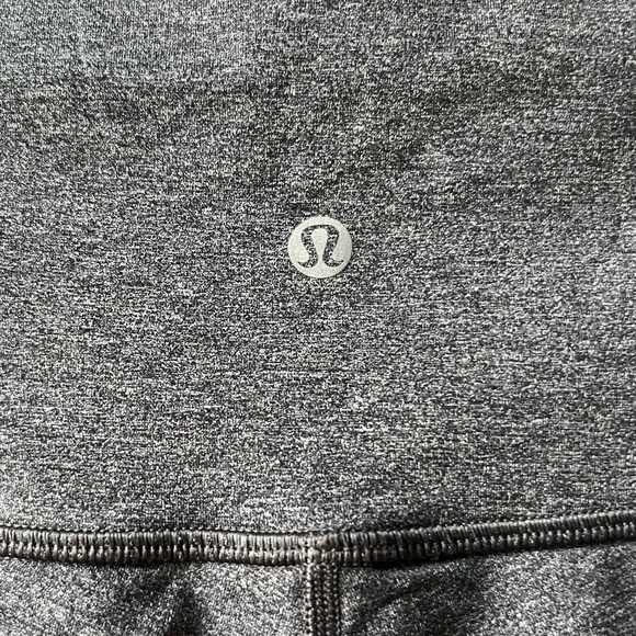 Like New Lululemon Wunder Under HR Tight SE Tech gray size 6 - Picture 9 of 10